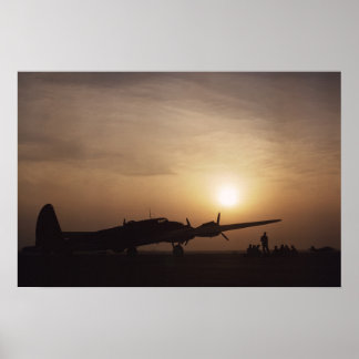 Poster Cartaz de Foto Antiga B-17 Sunset Langley 1942