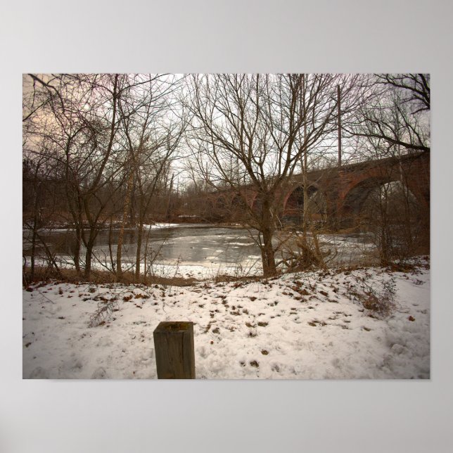 Poster Cartaz do Frozen Creek com Ponte (Frente)
