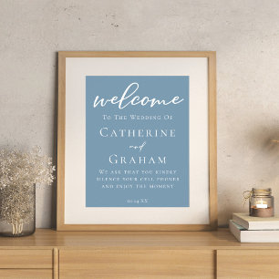 Poster Casamento Costeiro com Tipografia Branca Dusty