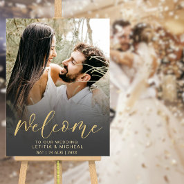 Poster Casamento de Fotografia Preto e Dourado com Caligr