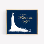 Póster Casamento Dourado Elegante favorece o Chá de panel<br><div class="desc">Os favores do chá de panela de casamento exibem o sinal / poster para a noiva do na moda a ser apresenta um design de vestido de noiva,  texto personalizado que pode ser personalizado. Branco,  azul marinho (pode ser personalizado) e cores douradas / bronzeadas de champanhe.</div>