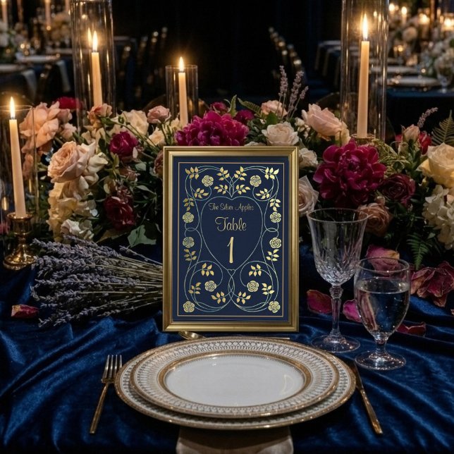 Poster Casamento Étereo em Azul Naval e Dourado no Estilo (Criador carregado)