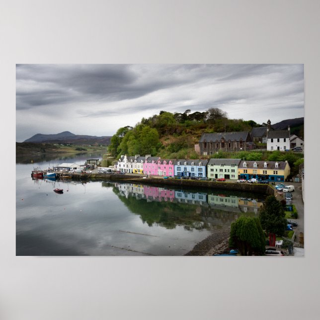 Poster Casas coloridas em Portree, Skye (Frente)