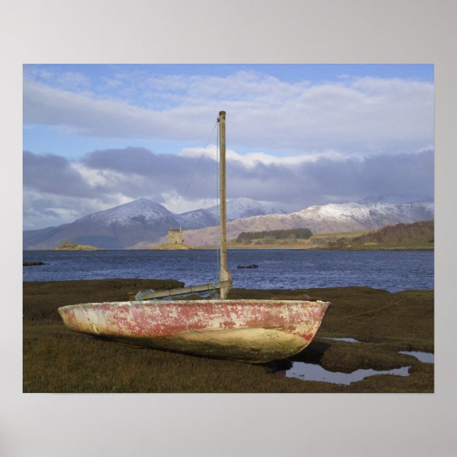 Poster Castle Stalker com navio de pesca no (Frente)