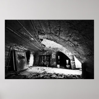 Póster Cave Abandonada