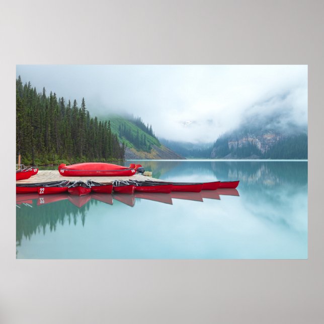 Poster Cenário Pacífico Lago Louise com Canoas Vermelhas (Frente)