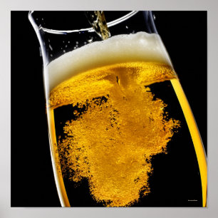 Póster Cerveja derramado no vidro
