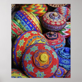 Póster Cestos coloridos feitos de miçangas de plástico co