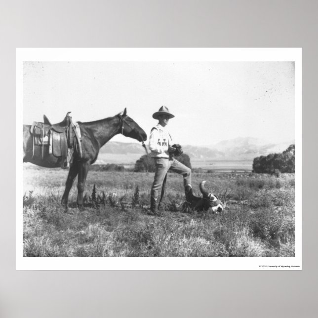 Póster Charles Belden com cavalo e crânio. (Frente)