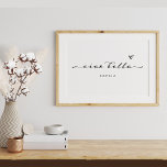 Poster Ciao Bella | Script Moderno Italiano com Coração<br><div class="desc">Olá, linda! Este poster de língua italiana preto-e-branco irá adicionar na moda-chic a qualquer um dos vossos quartos. A tipografia moderna, elegante, da escrita negra aparece com um coração desenhado à mão, para um poster que sempre vos lembrará da Itália ou de qualquer lugar que os seus viagens vos levem!...</div>