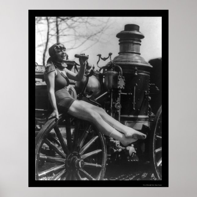 Poster Circus Lady Sentada em um Motor de Fogo 1924 (Frente)