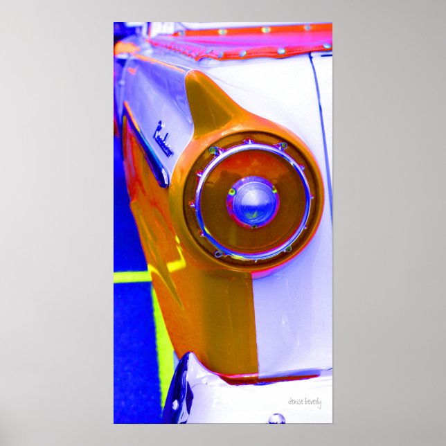 Póster cor saturada clara da cauda do carro clássico (Frente)