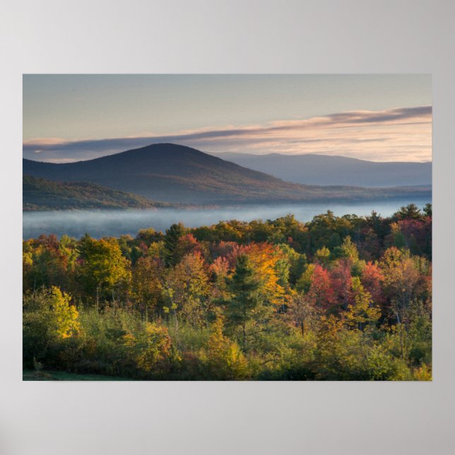 Poster Cores de Outono nas Montanhas Brancas (Frente)