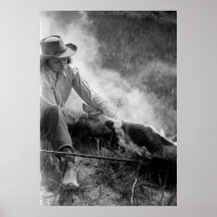 Cowgirl Rassling a Calf, anos 30