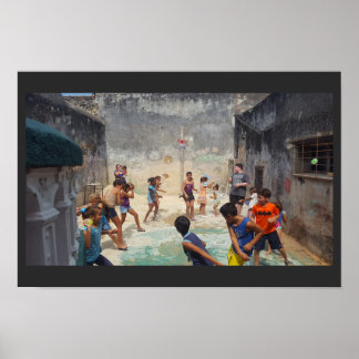 Póster Crianças cubanas com balões de água