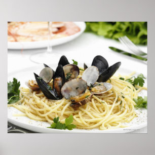Póster Culinária italiana. Alle vongole. dos espaguetes