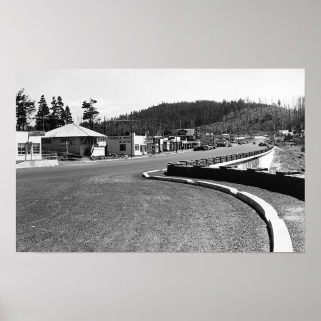 Póster Depoe Bay, Oregon Town View Ao Longo Do Muro (Frente)