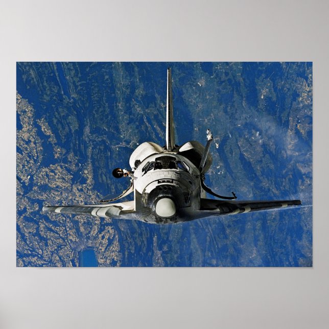 Póster Descoberta de Shuttle de Espaço Aproximando-se do  (Frente)