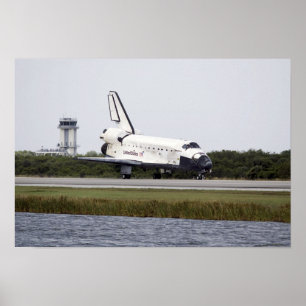 Póster Descoberta do vaivém espacial na pista de