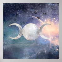 Deusa da Lua Tripla do Universo Celestial