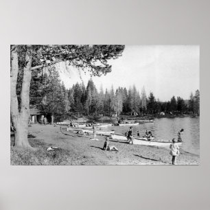 Póster Diamond Lake, Oregon Beach Swimmers Photograph