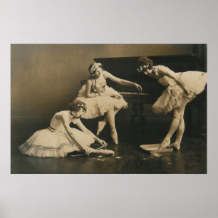 poster do trio da bailarina