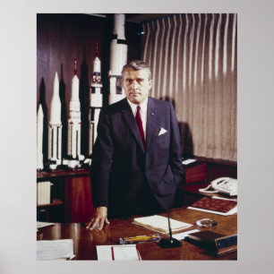 Poster Doutor Wernher von Braun Pai da Ciência Fogueira