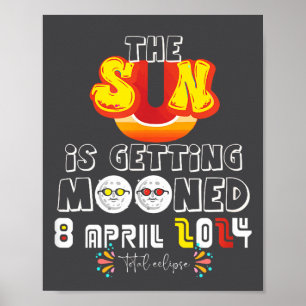 Poster Eclipse Solar Engraçado do Sol sendo Tapeado pela