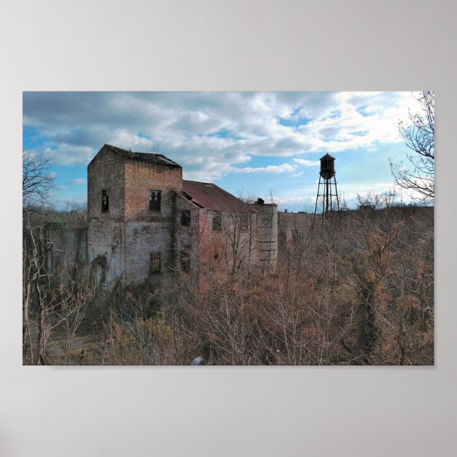 Poster Edifício abandonado e torre de água (Frente)