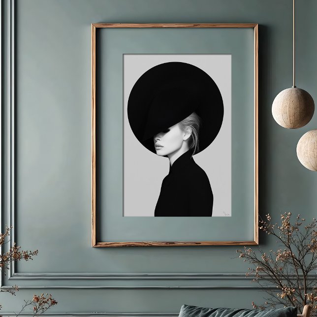 Poster Elegância Enigmática: Hat Sobredimensionado do Per (Criador carregado)