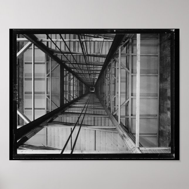 Poster elevador Hoistway (Frente)