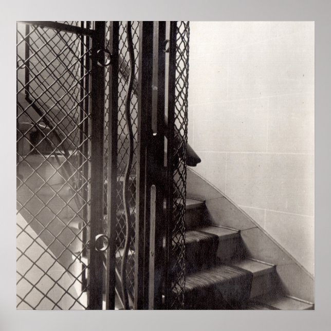 Póster Escadaria no edifício (Frente)