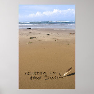 Póster escreveu na areia em uma praia
