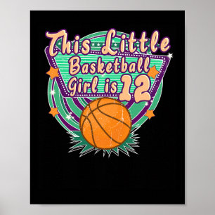 Poster Esta pequena garota esqueleto está fazendo 12 anos