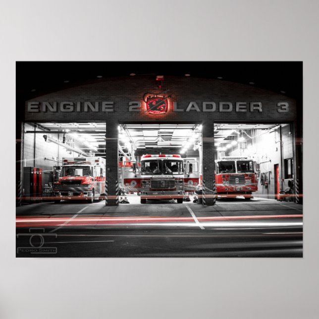Póster Estação Engine 2 à noite - 19" x 13" (Matte) (Frente)