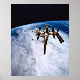 Póster Estação Espacial em Órbita 11