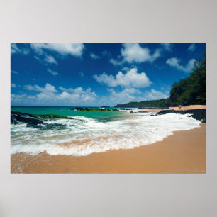 Póster EUA, Kauai, Havaí. Uma Mulher Enrola As Rochas