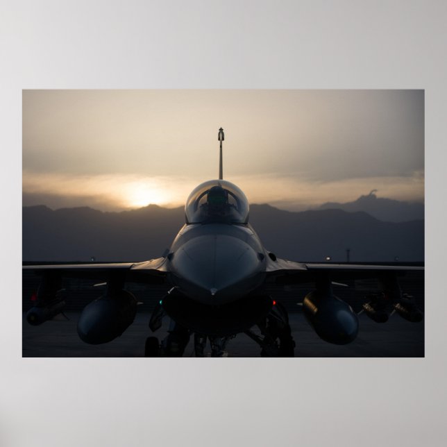 Póster F-16 Falcão de Luta (Frente)