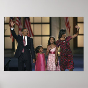 Poster Família de Barak Obama acena na última noite de