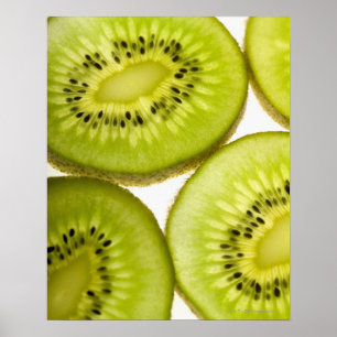 Póster Fechamento extremo de quatro pedaços de kiwi fatia