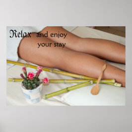 Póster Ferramentas de massagem em bambu ao lado das perna