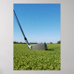 Poster Ferro de Golfe e Bolas em Relva Verde Fresca