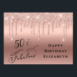 Poster Festa de aniversário Dourada Glitter 50ª rosa<br><div class="desc">Poster de boas-vindas Elegante e chic 50th festa de aniversário com pingos de cintilação falsa rosa em fundo rosa dourado. "50 & Fabuloso" está escrito em um script de na moda. Personalize com o nome dela.</div>