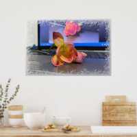 Flor freesia no teclado