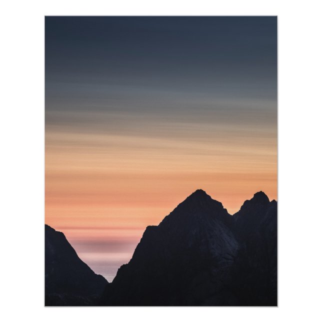 Póster Foto das montanhas das ilhas Lofoten (Frente)