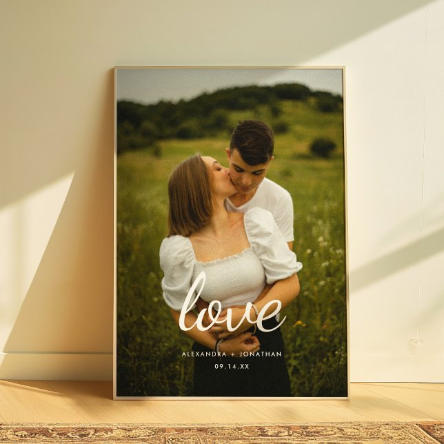 Poster Foto de Casamento 'Amor' com Letra Moderna para Ca (Criador carregado)