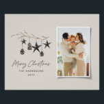 Póster Foto de Natal de um guião elegante negro do escând<br><div class="desc">Preto,  moderno e elegante,  cor-de-água,  bege natural,  cor escandinávia moderna,  bege,  preto e branco,  foto de Natal,  poster.</div>