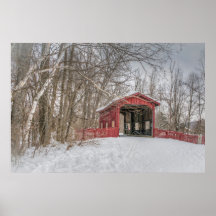 Foto de neve vermelha da ponte coberta