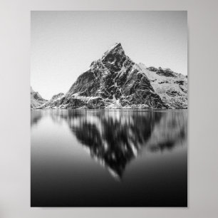 Poster Foto em preto e branco da montanha Lofoten
