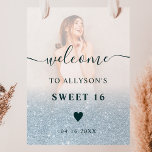 Poster Foto fotográfica sombria azul Doce 16 boas-vindas<br><div class="desc">Chic pastel blue glitter ombre chic Sweet 16 Welcome,  adicione sua foto</div>